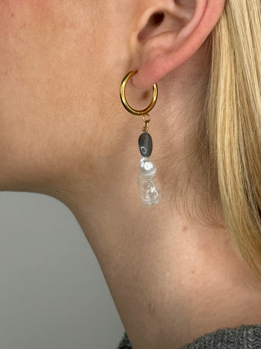 Ohrring Nayla grey gold