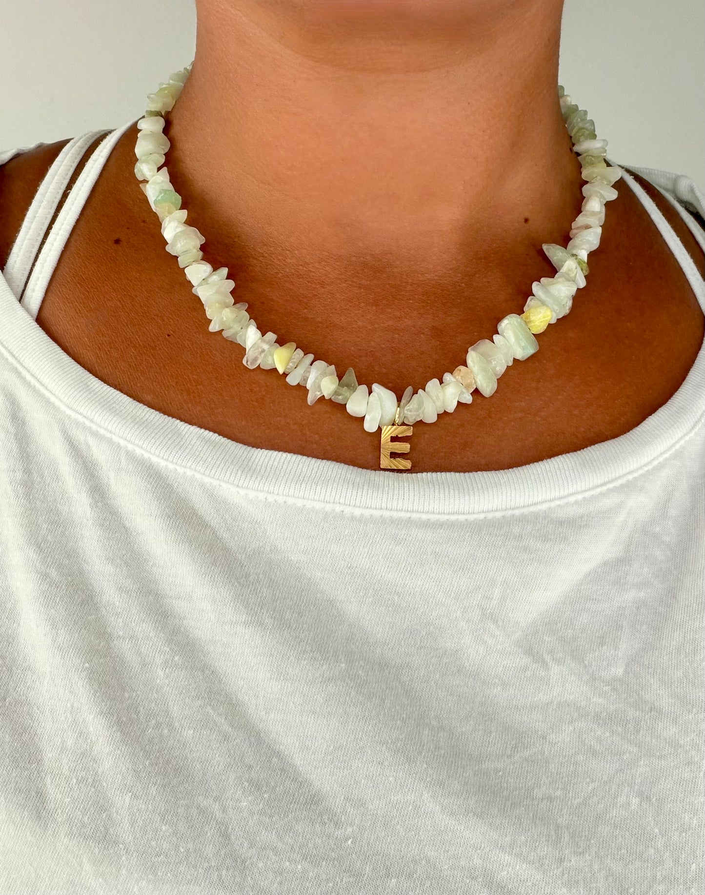 Kette Initial Gem matcha