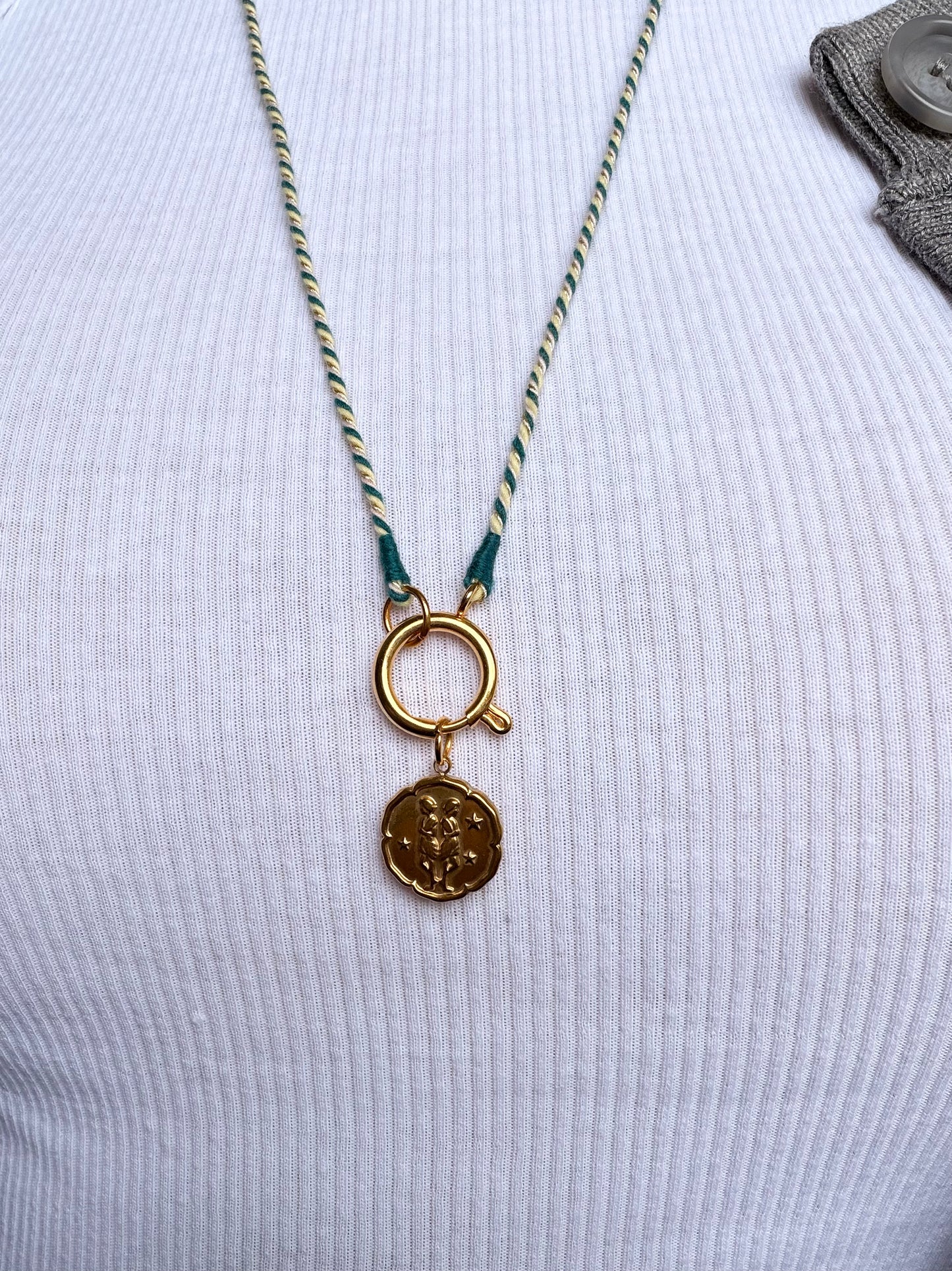 Charm Zodiac gold