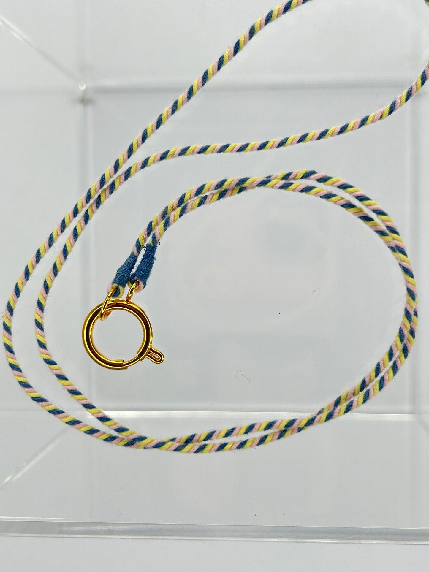 Kette Turnon Azizalia (rosa blau gelb)